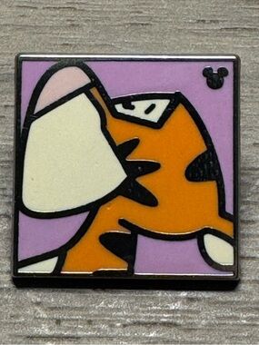 5/$25 Disney Square Winnie the Pooh Tigger Pin